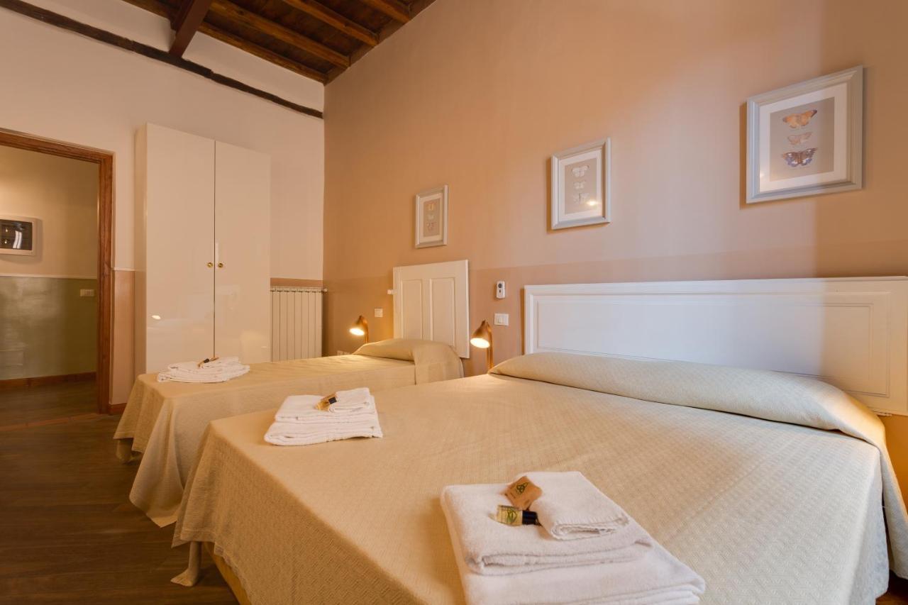Romac Baullari Holiday Apartment In Campo De Fiori Екстер'єр фото
