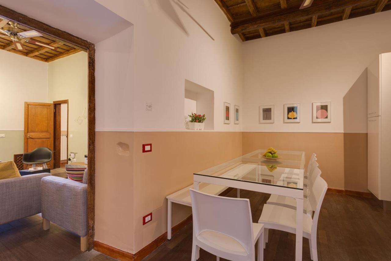 Romac Baullari Holiday Apartment In Campo De Fiori Екстер'єр фото